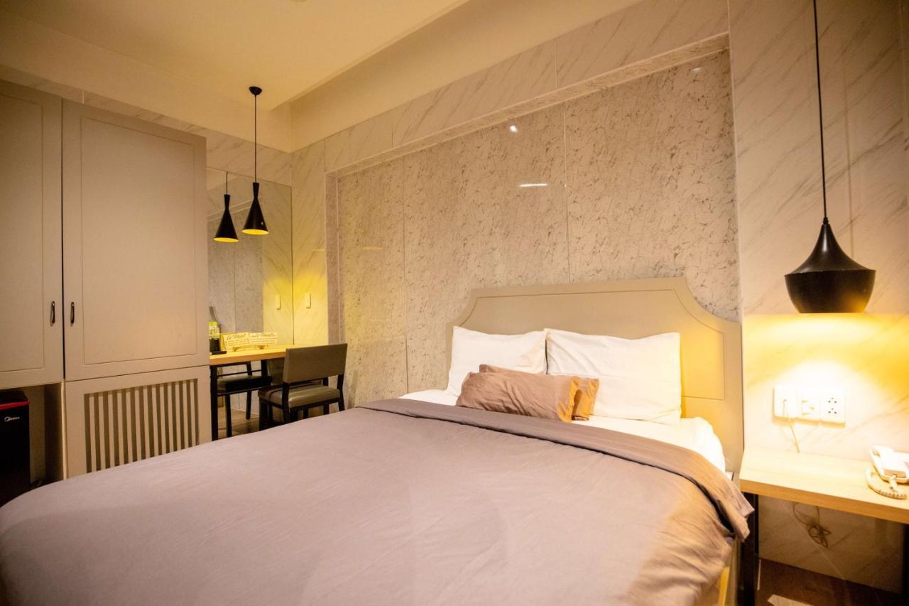 La Hotel Q10 Ho Şi Min Dış mekan fotoğraf